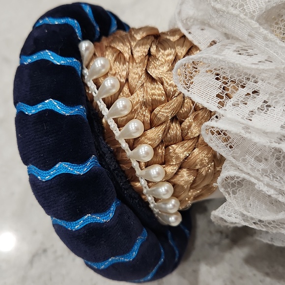 Polish Porcelain Doll Kasia - Picture 10 of 14